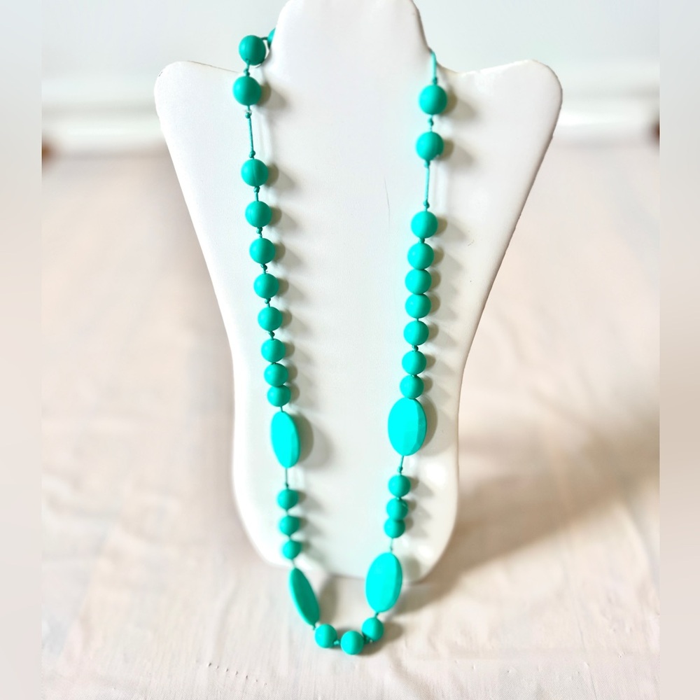 Nuby Silicone Teething Necklace teal BPA free